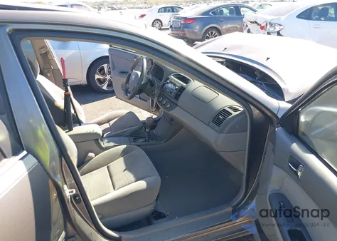 2005 Toyota Camry Le из США, поврежденный, VIN 4T1BE32K25U957736